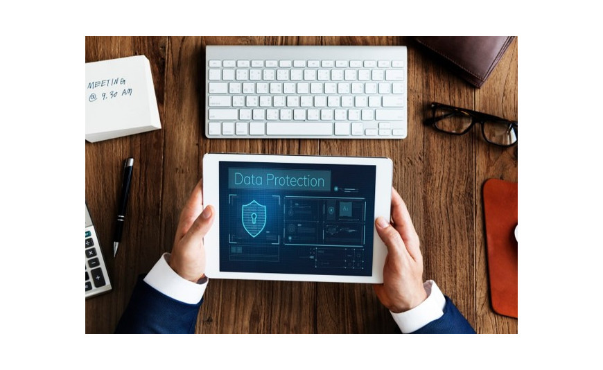 Come McAfee Total Protection aiuta a proteggere più dispositivi